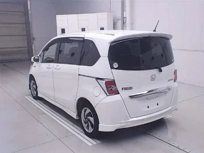 HONDA FREED