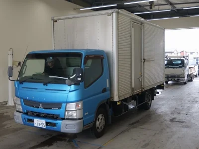 MITSUBISHI CANTER