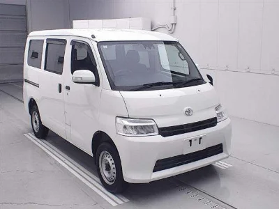 TOYOTA TOWN ACE VAN