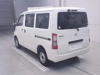 TOYOTA TOWN ACE VAN