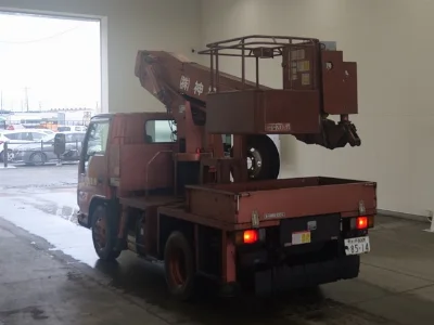 ISUZU ELF