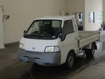 NISSAN VANETTE TRUCK