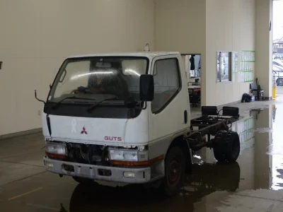 MITSUBISHI CANTER