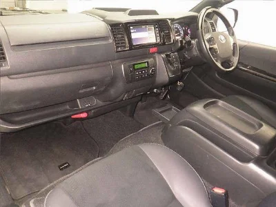 TOYOTA REGIUS ACE VAN