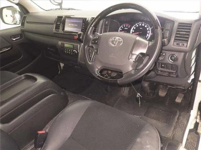 TOYOTA REGIUS ACE VAN