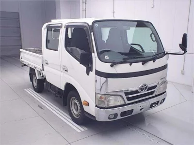 TOYOTA DYNA