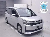 Цена авто Toyota Voxy с аукционов Японии, номер кузова ZRR80G, пробег 66 000, оценка 2