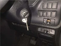 Цена авто Toyota Voxy с аукционов Японии, номер кузова ZRR80G, пробег 66 000, оценка 2