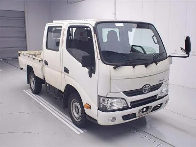 TOYOTA DYNA