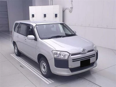 TOYOTA SUCCEED