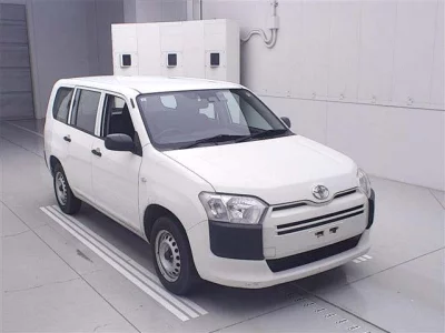 TOYOTA SUCCEED