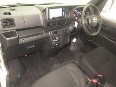 TOYOTA PIXIS VAN