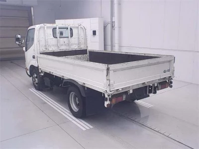 TOYOTA DYNA
