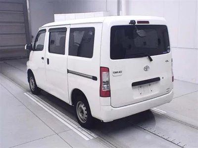 TOYOTA TOWN ACE VAN