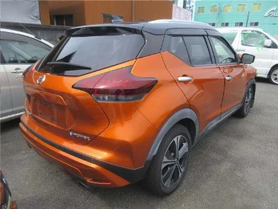 NISSAN KICKS