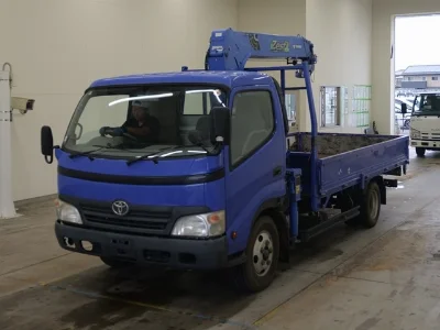 TOYOTA DYNA