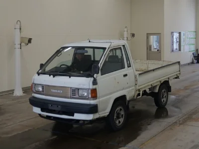 TOYOTA TOWN ACE