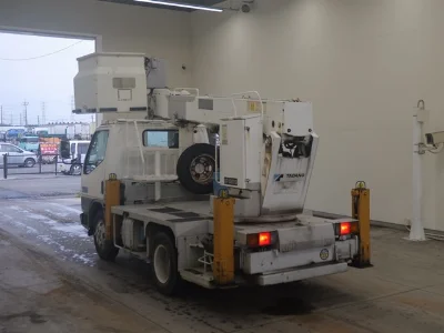 MITSUBISHI CANTER