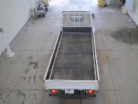 Цена авто Isuzu Elf с аукционов Японии, номер кузова NKR81AR, пробег 27 000, оценка 4