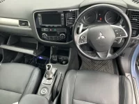 Цена авто Mitsubishi Outlander с аукционов Японии, номер кузова GG2W, пробег 69 000, оценка 8
