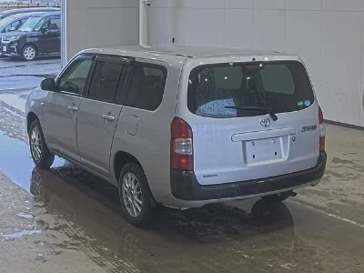 TOYOTA SUCCEED