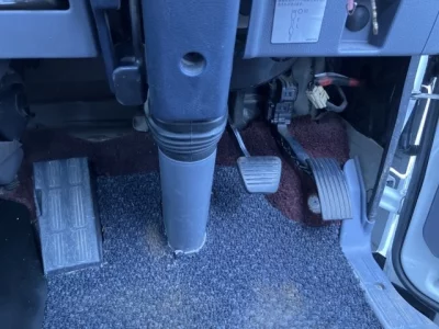 MITSUBISHI CANTER