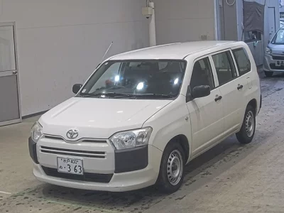 TOYOTA SUCCEED