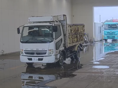 Mitsubishi FUSO FIGHTER