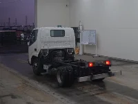 Цена авто Toyota Dyna с аукционов Японии, номер кузова XZU306, пробег 261 000, оценка 4