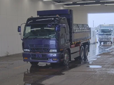 ISUZU GIGA