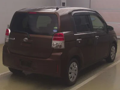 TOYOTA SPADE