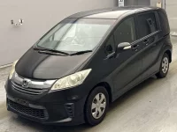 Цена авто Honda Freed с аукционов Японии, номер кузова GB3, пробег 130 000, оценка 2