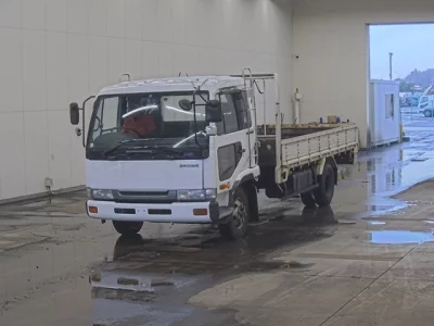NISSAN UD