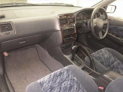 TOYOTA CARINA