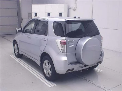 DAIHATSU BEGO