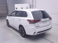 Цена авто Mitsubishi Outlander с аукционов Японии, номер кузова GG2W, пробег 81 000, оценка 8