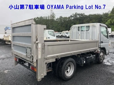 MITSUBISHI CANTER
