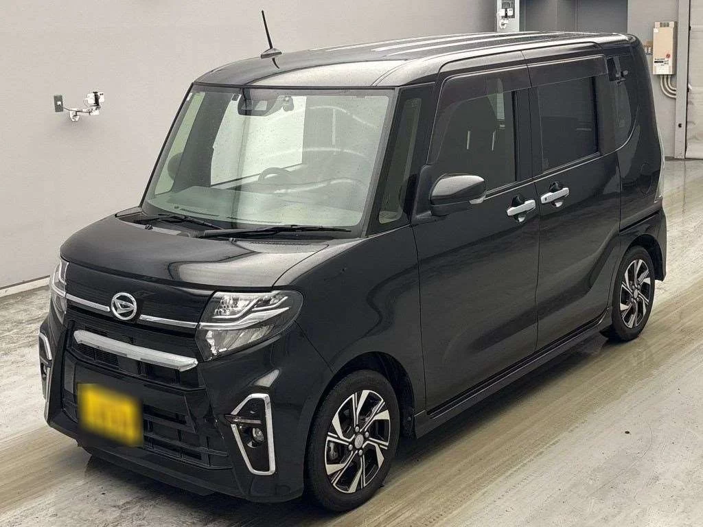Daihatsu Tanto 2019