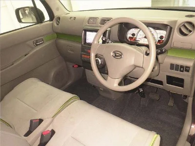 DAIHATSU MOVE CONTE