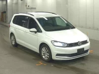 Цена авто Volkswagen Golf с аукционов Японии, номер кузова 1TCZD, пробег 171 000, оценка 2