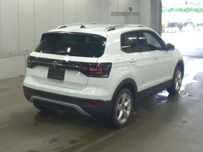 VOLKSWAGEN T-CROSS
