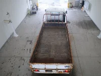 Цена авто Mazda Titan с аукционов Японии, номер кузова LPR81R, пробег 143 000, оценка 4