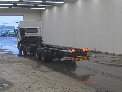 NISSAN DIESEL (UD) QUON