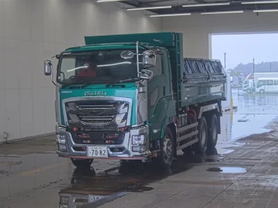 ISUZU GIGA