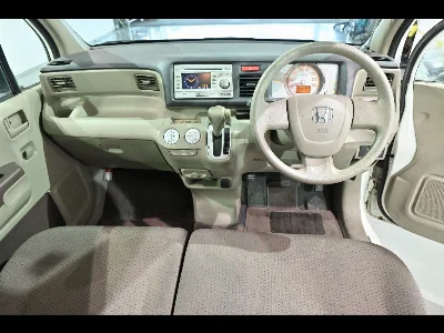 HONDA LIFE