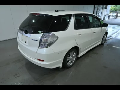 HONDA FIT SHUTTLE