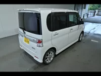 Цена авто Daihatsu Tanto с аукционов Японии, номер кузова L375S, пробег 86 000, оценка 2