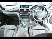 Цена авто BMW 3-Series с аукционов Японии, номер кузова 8A20, пробег 90 000, оценка 2