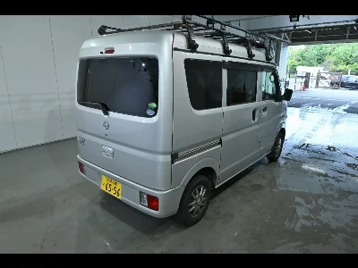 NISSAN CLIPPER VAN