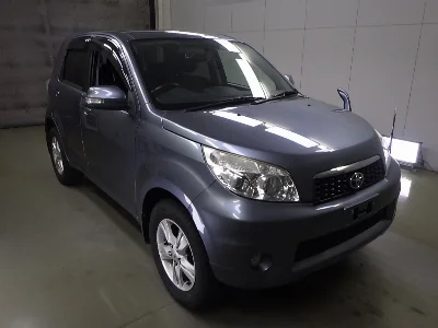 TOYOTA RUSH
